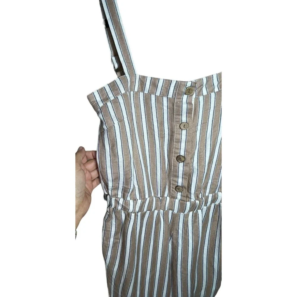 Chaser Wide Leg Tie Waist Jumpsuit Tan, White‎ Stripe Extra Small NWT Miss Belt